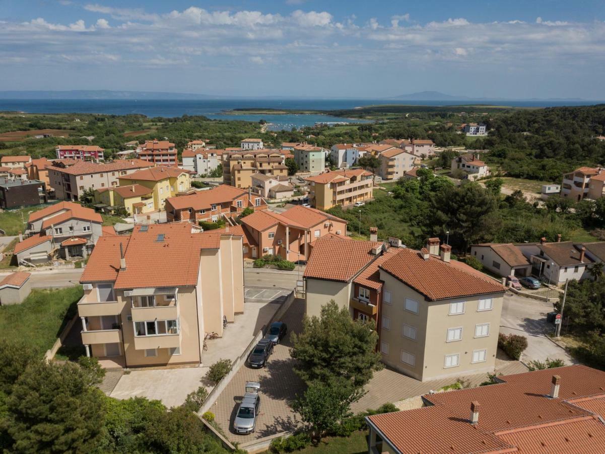 Villa Alice App2 Лижнян Экстерьер фото